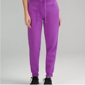 Lululemon Scuba High Rise Purple Jogger Pants Size 2